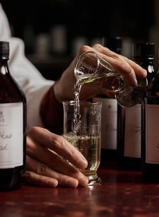 Eau de Cologne, Toilette, Parfum, Extrait. Una sola conta davvero. - Le Cult 1944 Milano